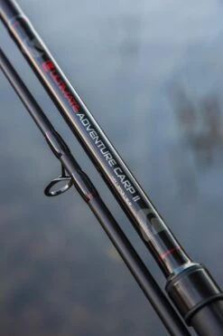 Ultimate Adventure Carp II 11ft (2-delig) -TackleXpert Winkel 1541c17f7c337c28