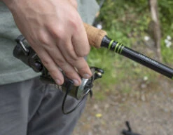 Korum Opportunist Rod 2,40m (2lb) -TackleXpert Winkel 19a5d2aa65e573b3