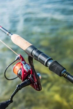 Ultimate Predator Spin & Jig 2,10m 10-30gr -TackleXpert Winkel 25bb524c33fb184b