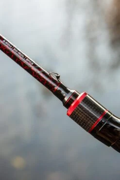 Ultimate Chikara Cast & Jerk 2,20m 50-150g -TackleXpert Winkel 58ef6cc43cdc9cab