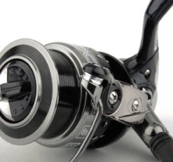 Cresta Advantor 5000 S -TackleXpert Winkel e42fe05281be6b66