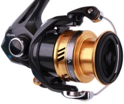 Shimano Sahara C3000 FI HG -TackleXpert Winkel e8a786ccc4e7268d
