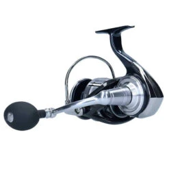 DAIWA 21 Certate SW (G) 8000-P -TackleXpert Winkel f3b2971e7356f952